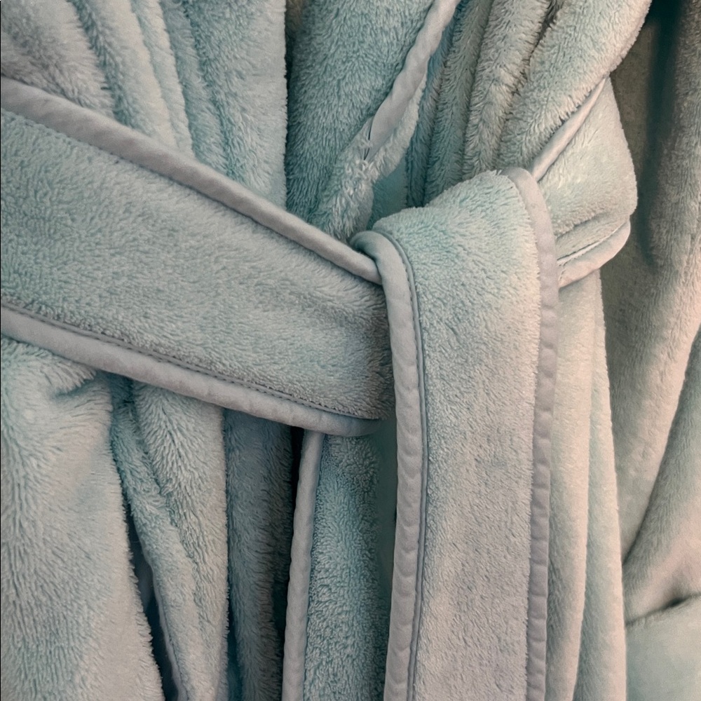 Sleep Sense robe. - Picture 3 of 5